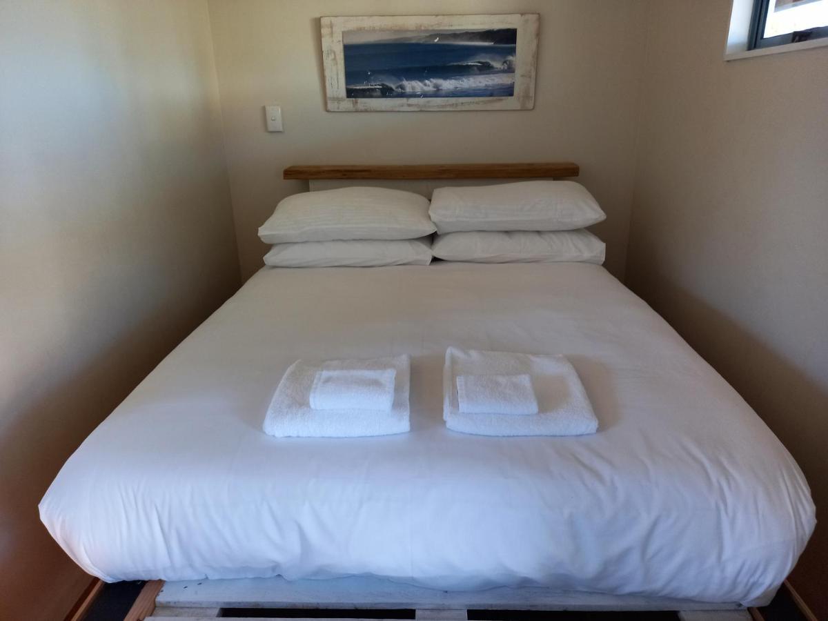 Raglan West Accommodation Units Екстериор снимка