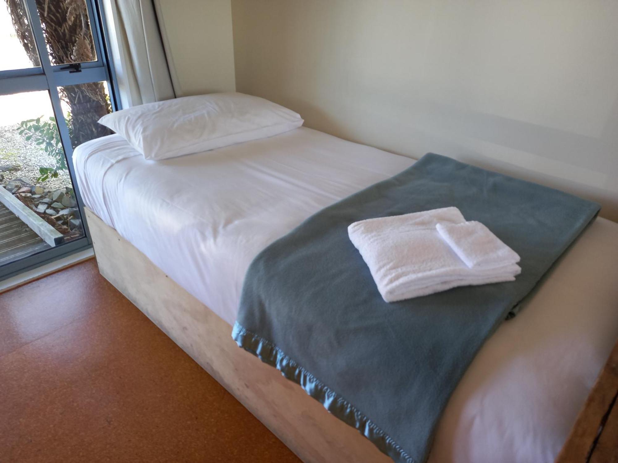 Raglan West Accommodation Units Екстериор снимка
